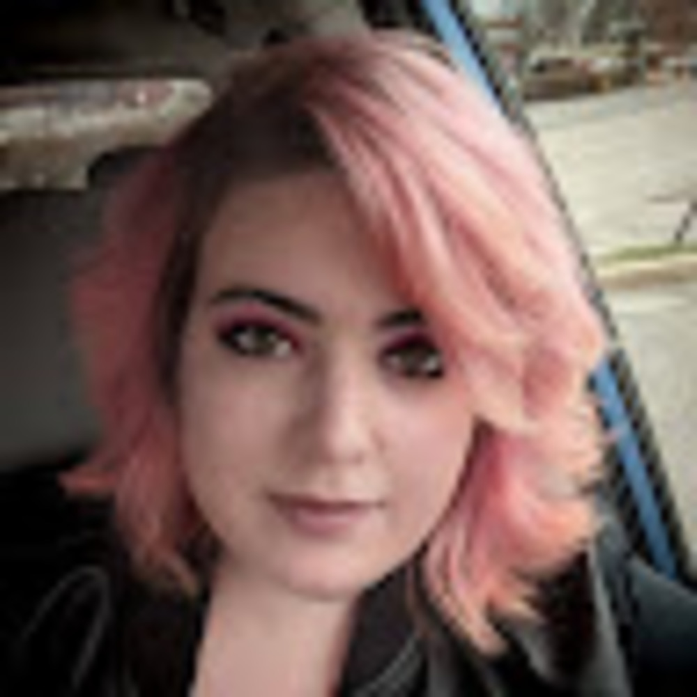 Meet your Posher, Leah
